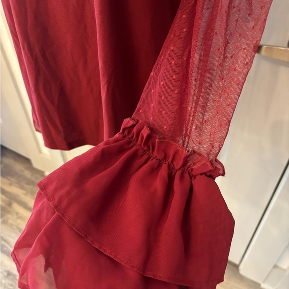 Red sexy romantic sheer sleeve flutter sleeve blouse size XL - Picture 10 of 12